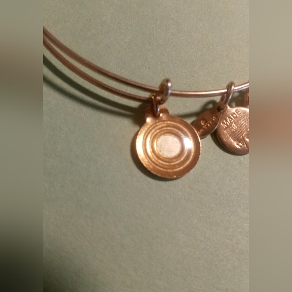 Alex and Ani 2012 divinity circle bangle bracelet in gold tone. - Picture 5 of 7